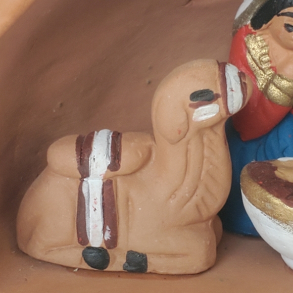 Peruvian Clay Nativity Handmade Christmas Creche from Peru Vintage Collectible - Picture 9 of 15